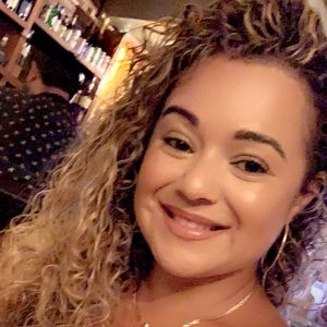 Meet your Posher, Bruna